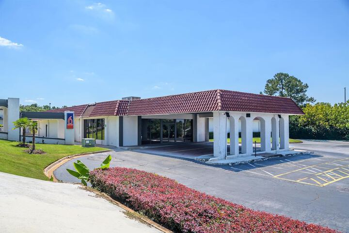 Motel 6 Stockbridge GA – Hwy 138 W