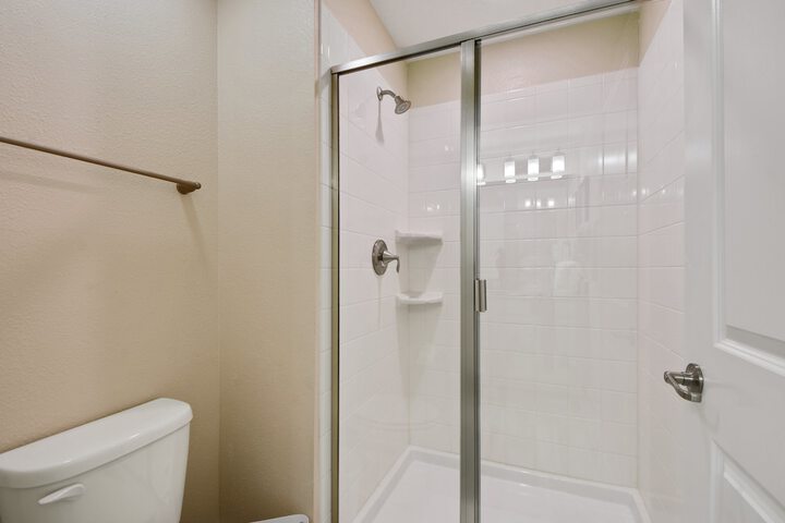 Room 15 of 35