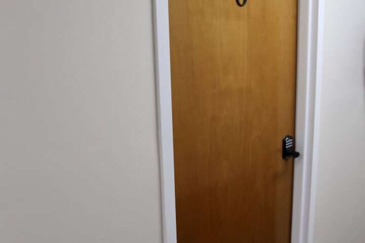 Room 31 of 66
