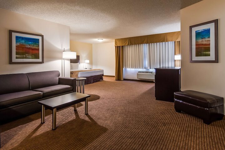 Room 21 of 49