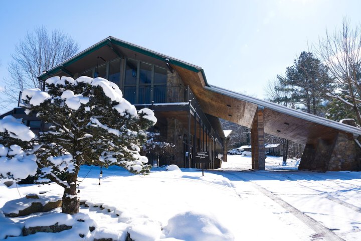Tremont Lodge & Resort