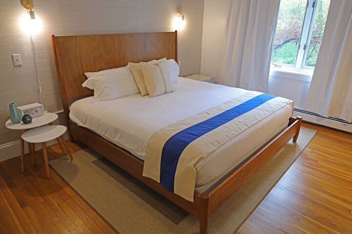Room 57 of 72