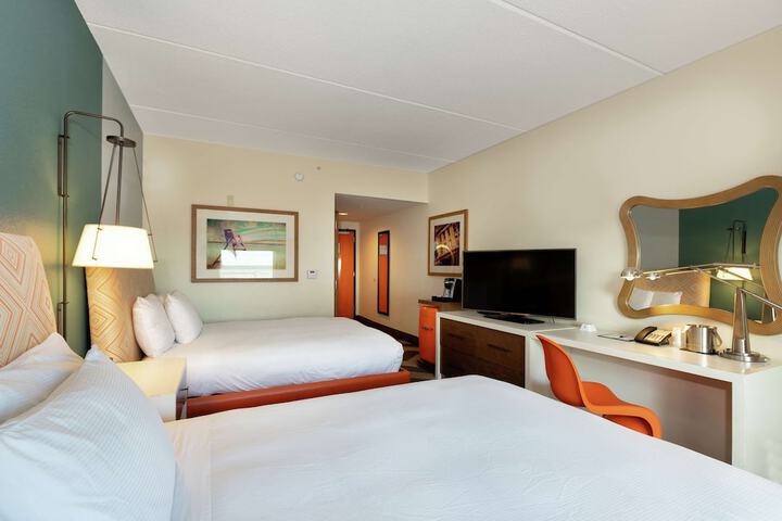 DoubleTree by Hilton Hotel Galveston Beach