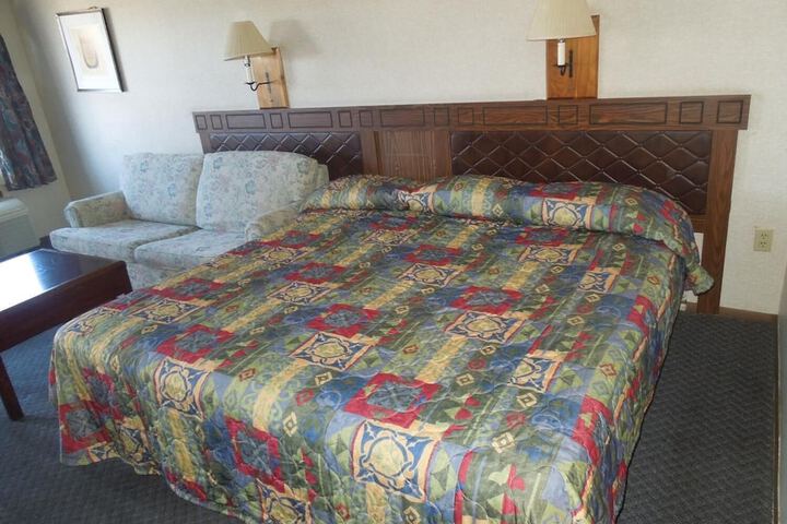 Room 16 of 23