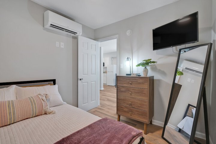 Room 129 of 164