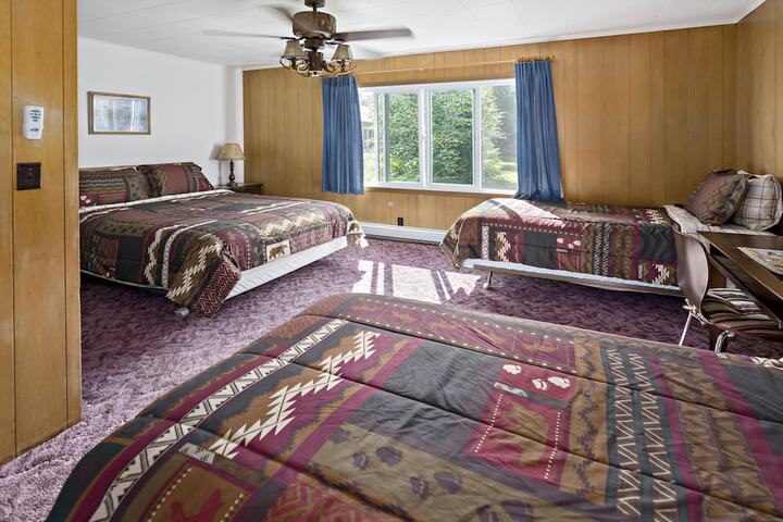 Room 19 of 36