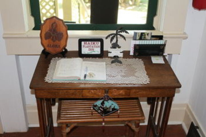 Haiku Plantation Inn Bed & Breakfast