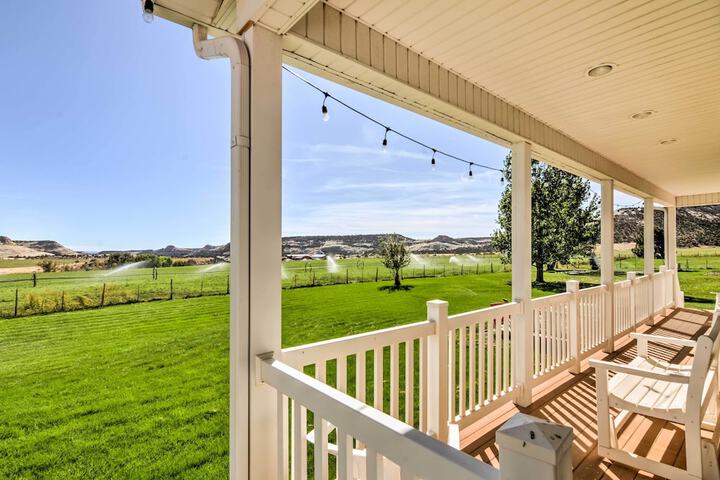 Custom Home w / Decks in Boulder! Gateway to Parks!