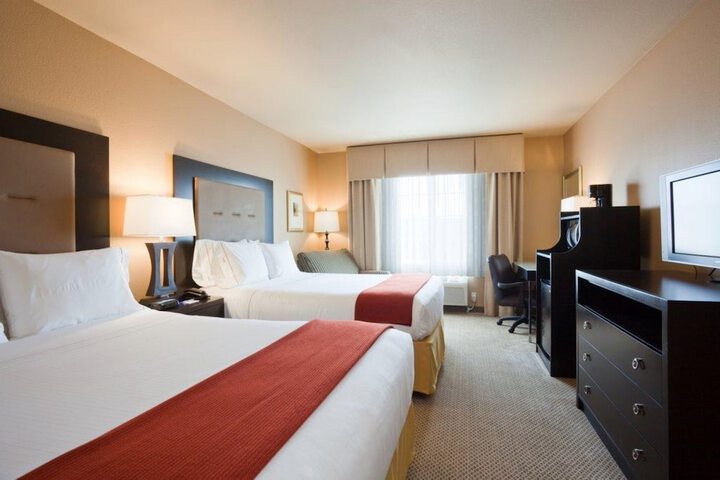 Holiday Inn Express & Suites Duncan by IHG