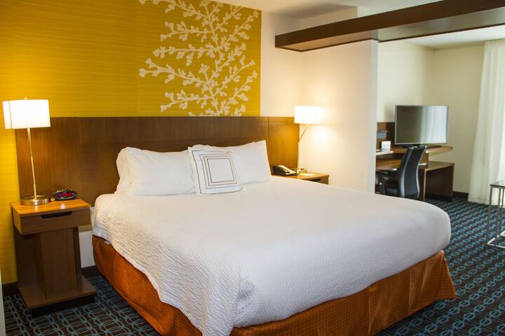 Wavecrest Lodge