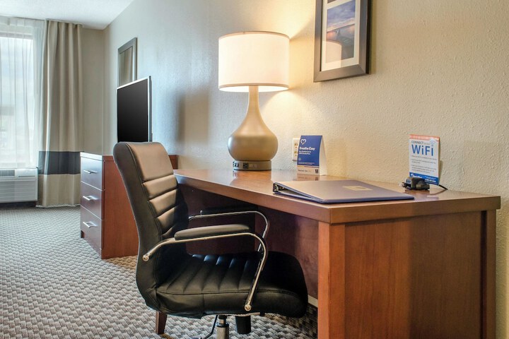Room 15 of 39