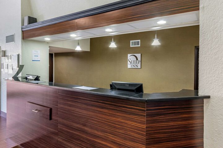 Hotel Interior 7 of 45