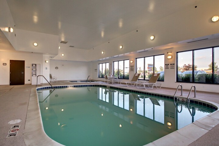 Pool 20 of 78
