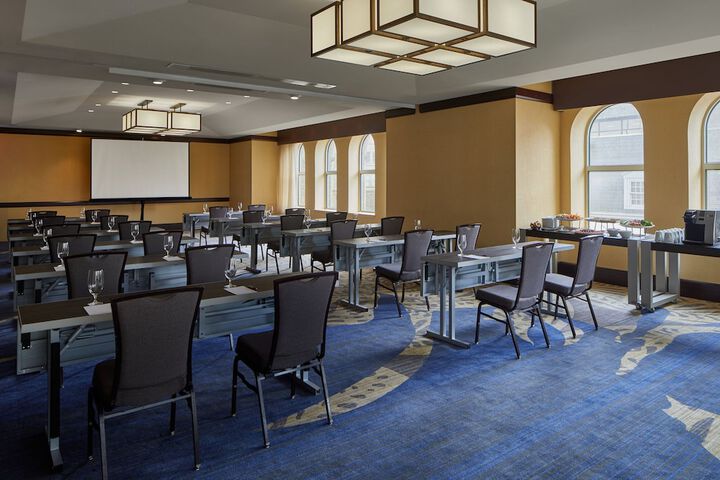 Lancaster Marriott at Penn Square