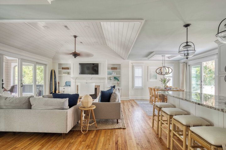 Palmetto by Avantstay Gorgeous Character Home w / Pool Sun Room & Pool Table!