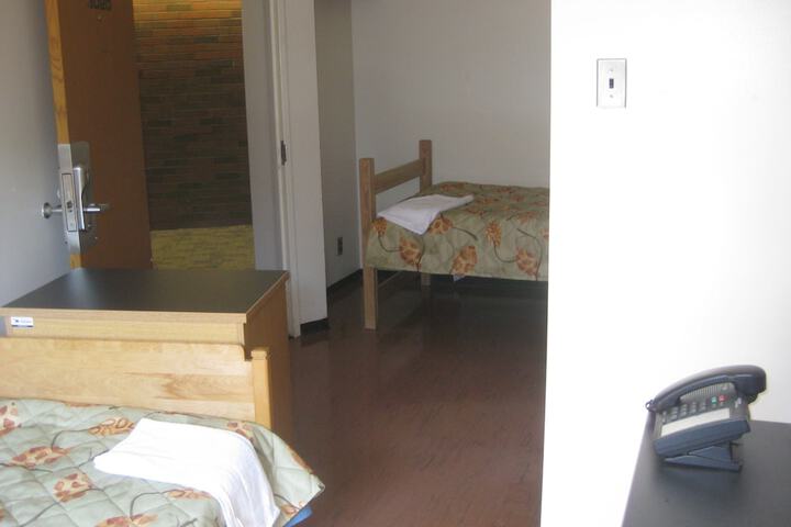 Room 14 of 25