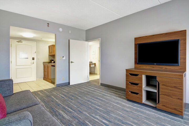 Room 27 of 59