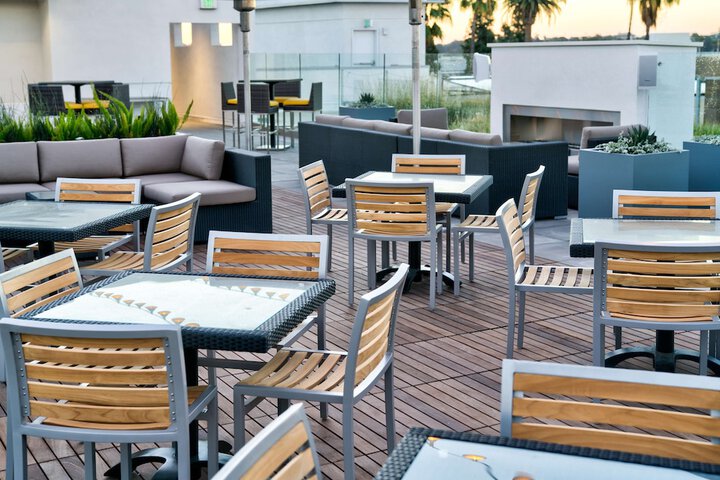 Terrace/Patio 89 of 96