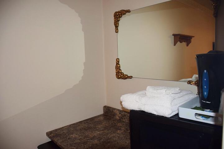 Room 38 of 47