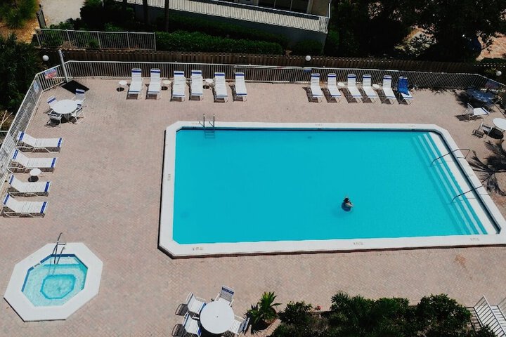 Pool 6 of 137