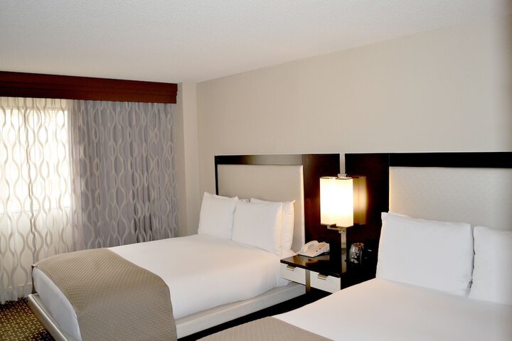 Room 26 of 63