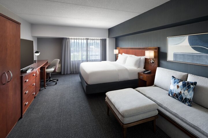 Room 21 of 57