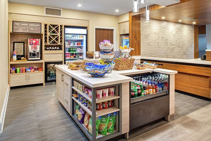Hilton Garden Inn Toronto / Oakville