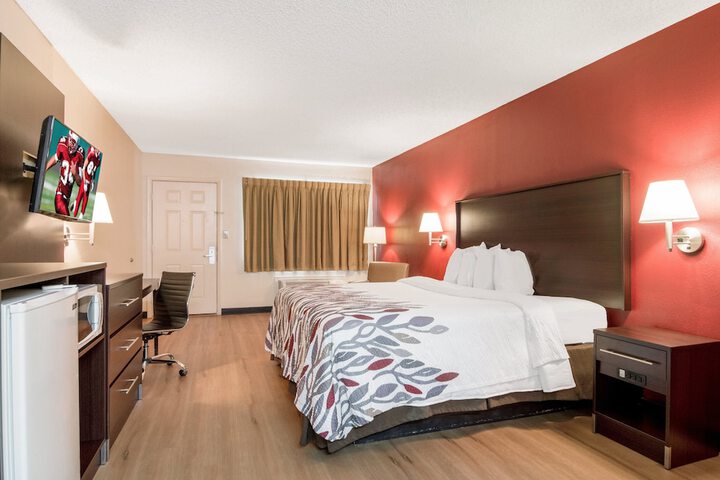 Room 4 of 19