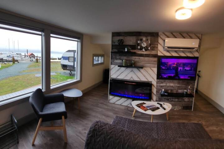 GLOBALSTAY. Paradise Marina Place