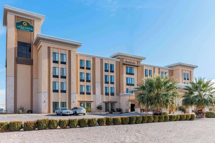 La Quinta Inn & Suites by Wyndham Carlsbad