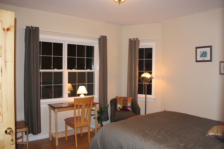 Room 14 of 36
