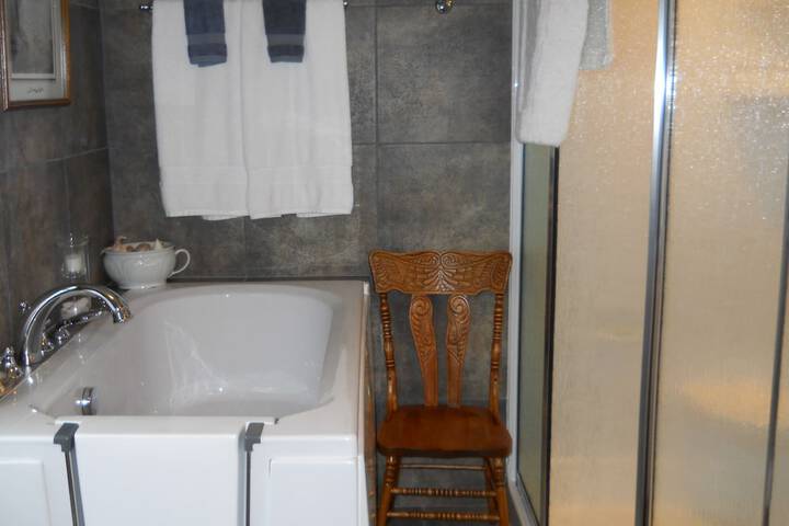 Wenzlers Landing Bed & Breakfast
