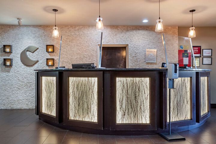 Hotel Interior 7 of 44