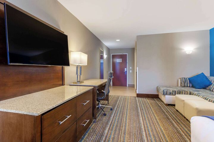 Room 49 of 68