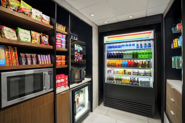 Courtyard by Marriott Chicago Midway Airport