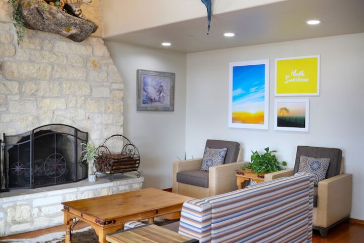 Days Inn & Suites by Wyndham Llano