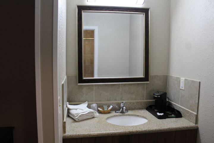 Regency Inn