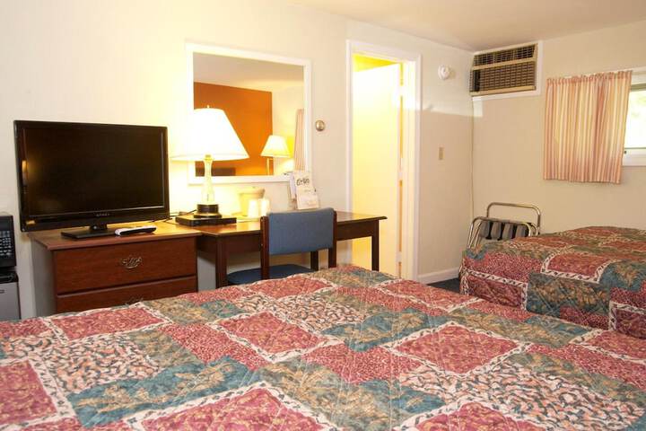 Sunset Motor Inn