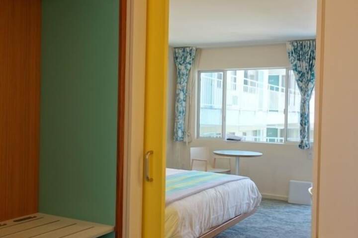 Room 58 of 85