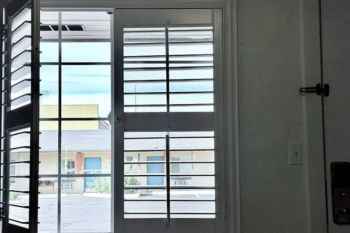 Room 37 of 54