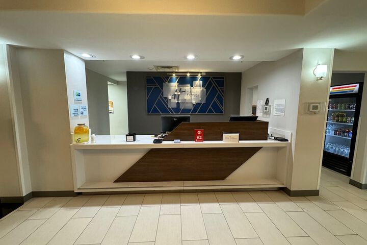 Holiday Inn Express Hotel & Suites RIPLEY by IHG