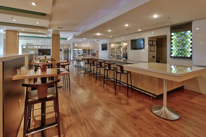 Holiday Inn Roswell by IHG