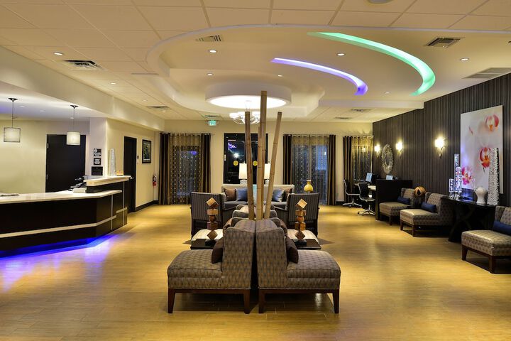 Hotel Interior 8 of 29