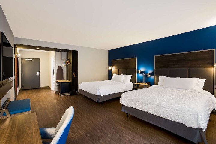 Room 22 of 48