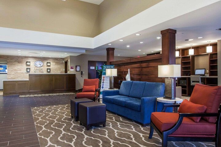 Comfort Suites Youngstown North