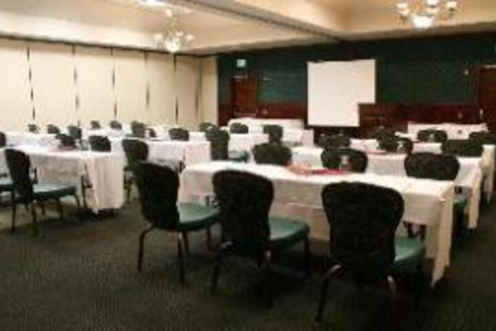 Swan Court Conference Center