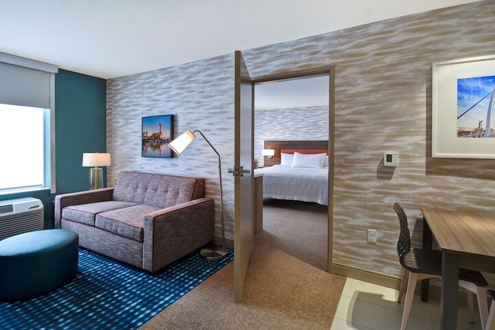 Home2 Suites by Hilton Wichita Downtown Delano