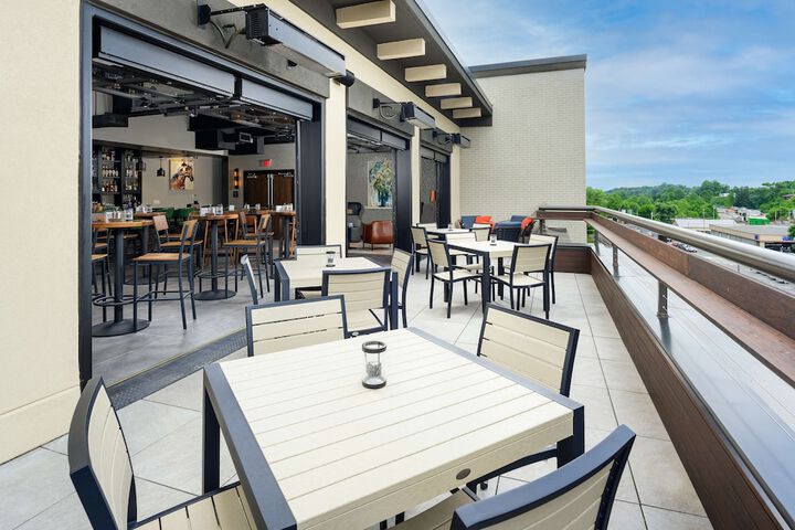 Terrace/Patio 44 of 46