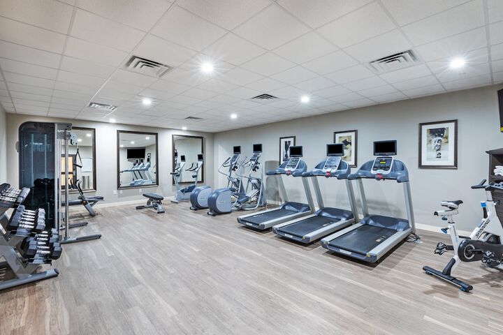 Staybridge Suites IAH Airport East by IHG