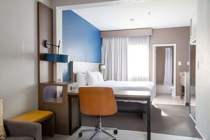 Room 15 of 54